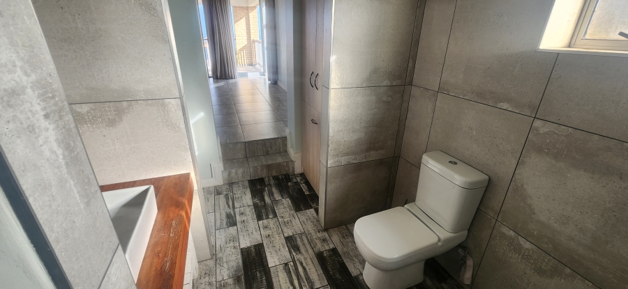 6 Bedroom Property for Sale in Dana Bay Western Cape